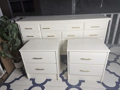 Beautiful set 3 pc. 1 dresser 64”X17,5”X35”