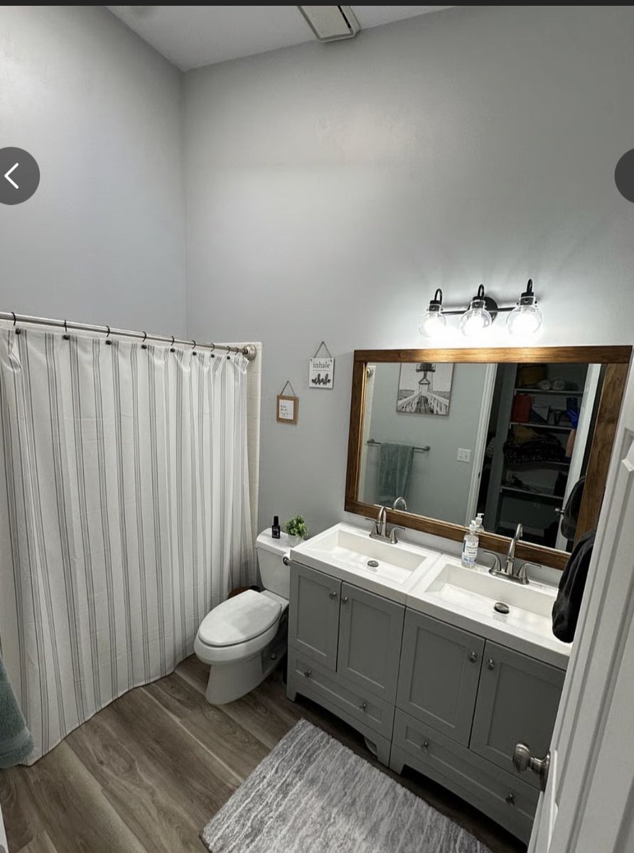 Main image 3