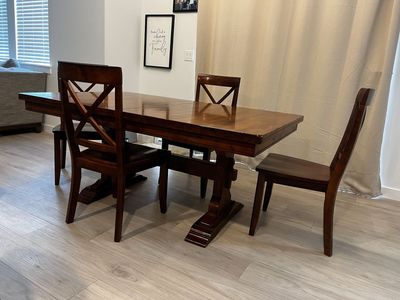 Kitchen Table and 4 chairs