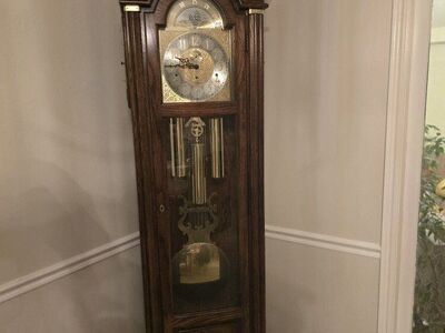 Ridgeway (Howard Miller) Grandfather Clock