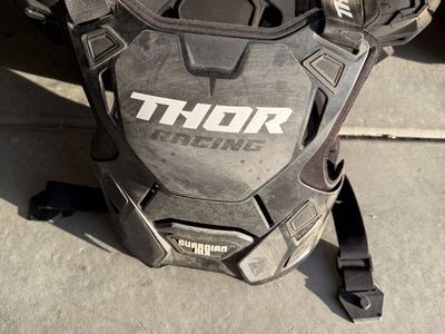 Thor Guardian MX Roost Deflector Chest Protector, Size M/L - Used Motocross Body Armor