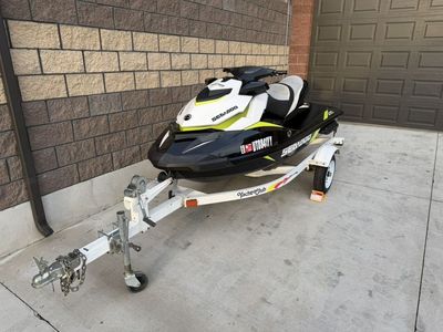 2017 SeaDoo GTI SE 155 W/ Trailer