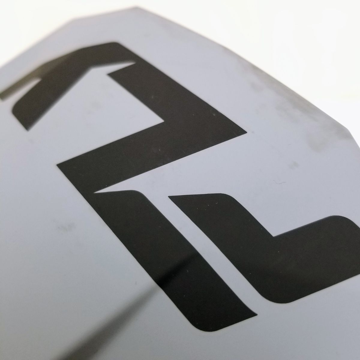 Main image 6