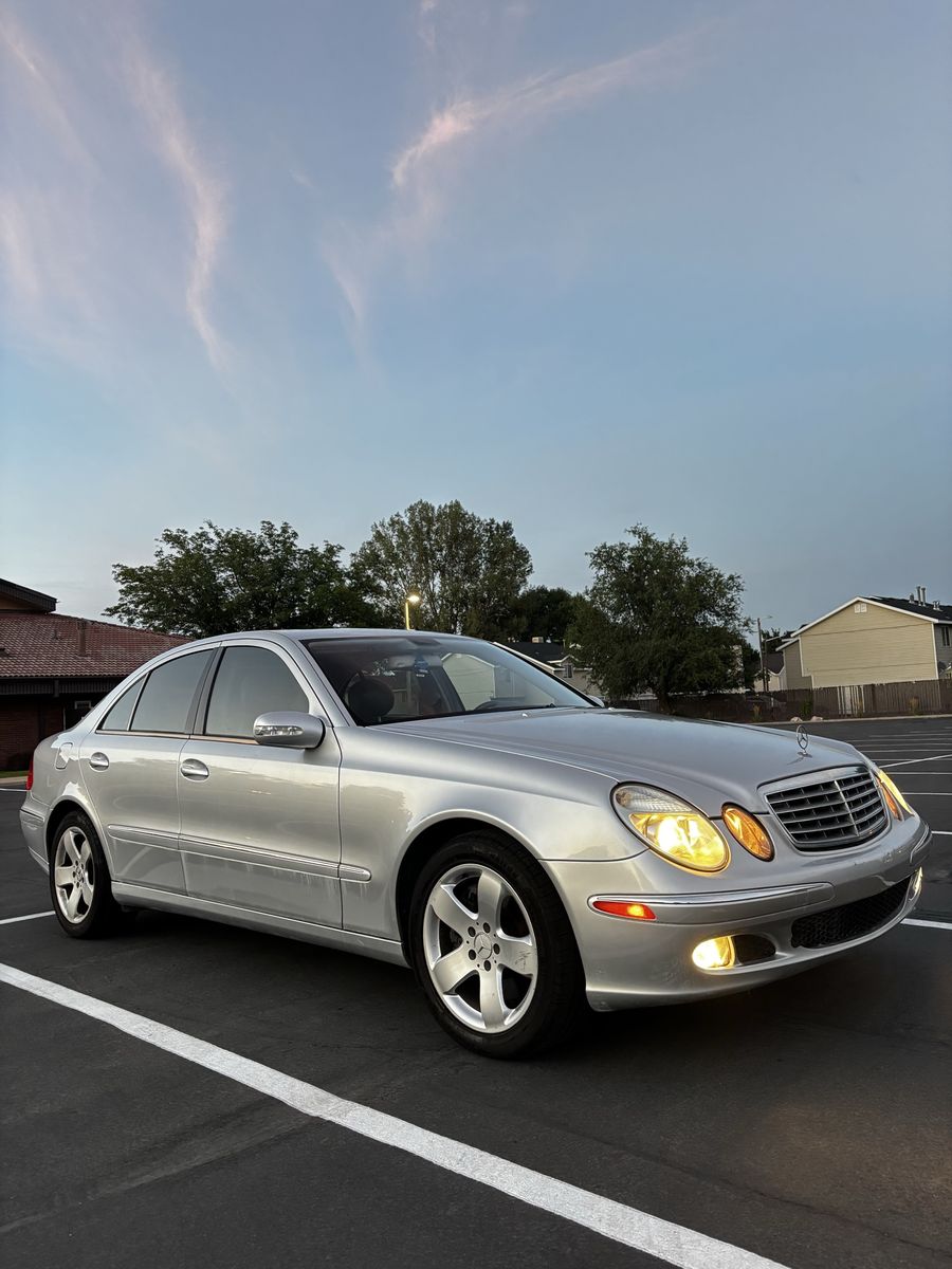 2006 Mercedes-Benz E-Class 5.0L