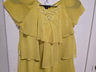 girl's clothing