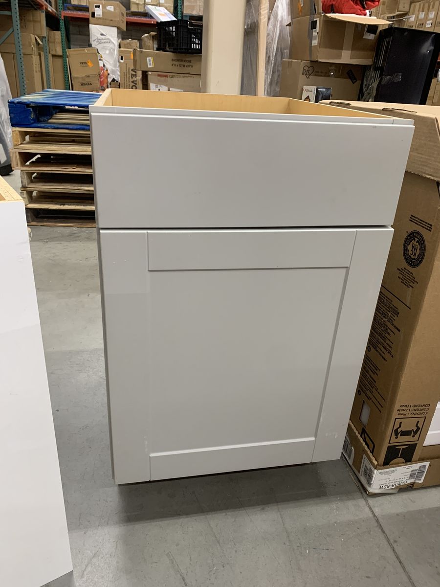 Hampton Bay Shaker 21 in. W x 24 in. D x 34.5 in. H Assembled Base Kitchen Cabinet in Dove Gray