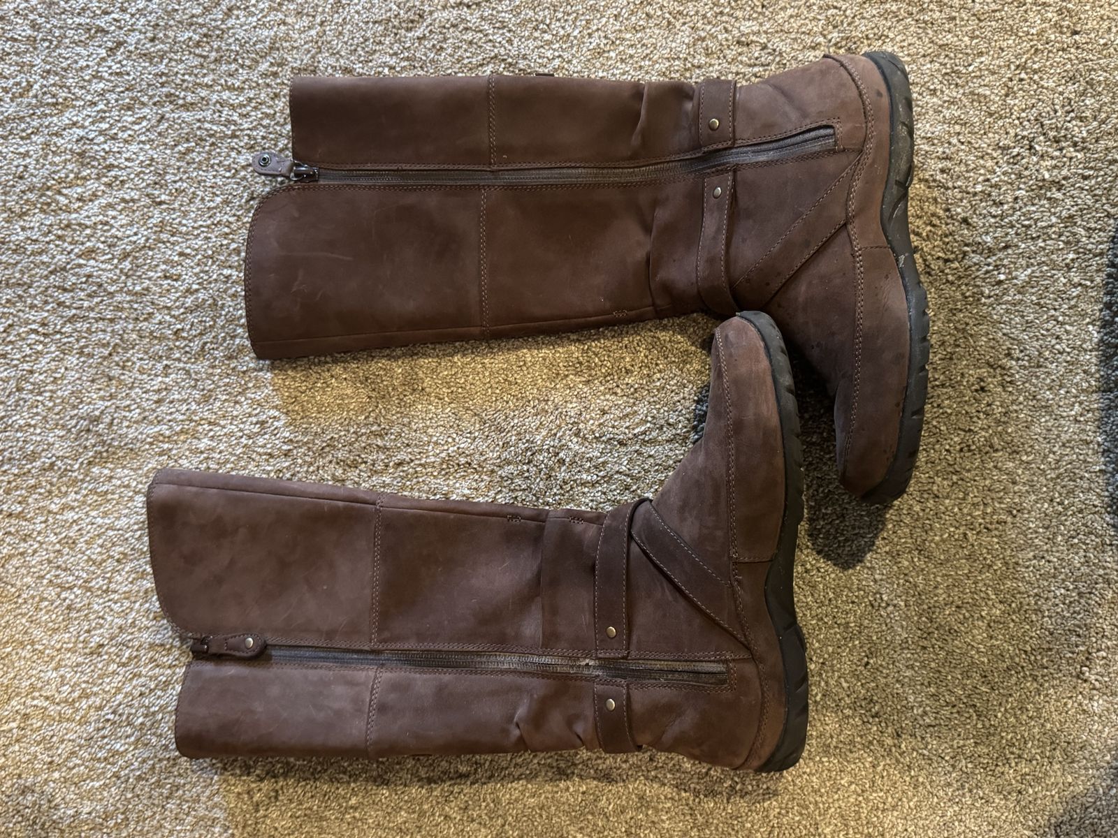 The North Face Women's Brown Suede Tall Boots Side Zip Buckle Detail-size 6.5
