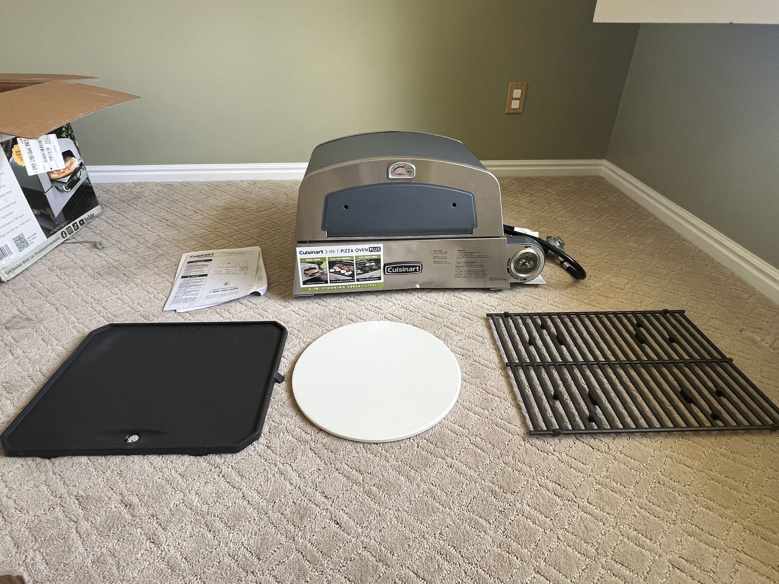 Unused Cuisinart 3-in-1 Pizza Oven Plus