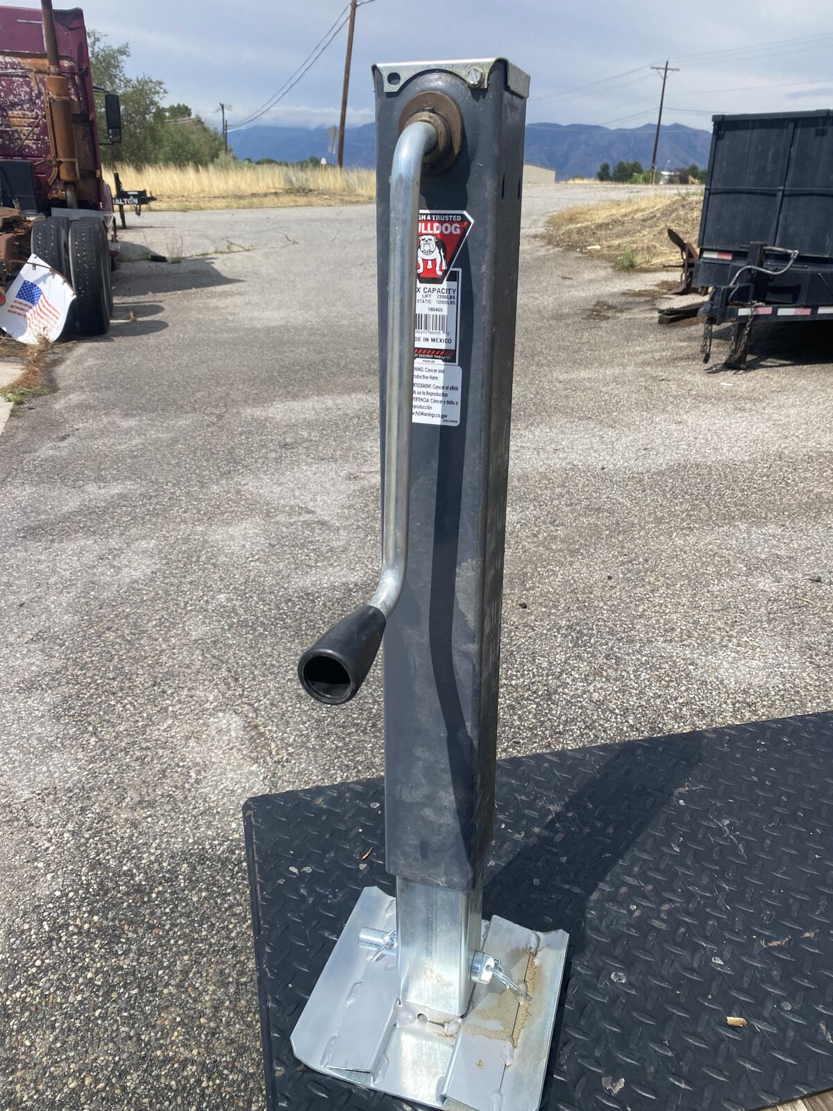 7200 pound weld on trailer jack.