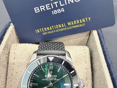 Breitling Superocean Heritage II 42mm — Ref. AB2010 (Green Dial / Black Ceramic Bezel) | Complete Set