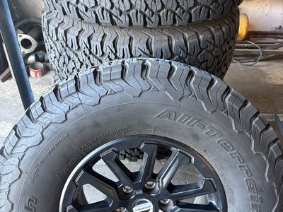 2026 F150 Raptor wheels and tires