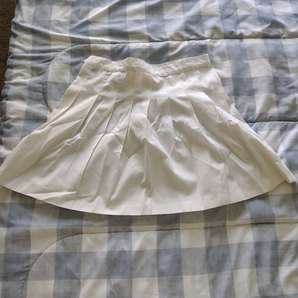 Womens tennis skirt size 10