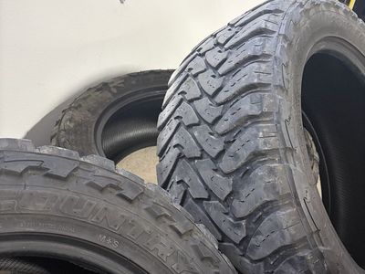 33x12.50R20 Toyo tires