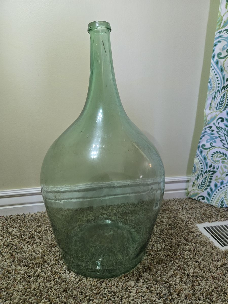 Demijohn