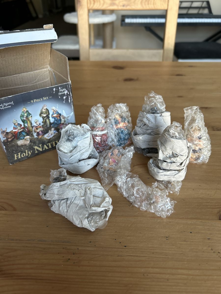 Hand-Painted Polystone Holy Nativity 9-Piece Figurine Set with Box