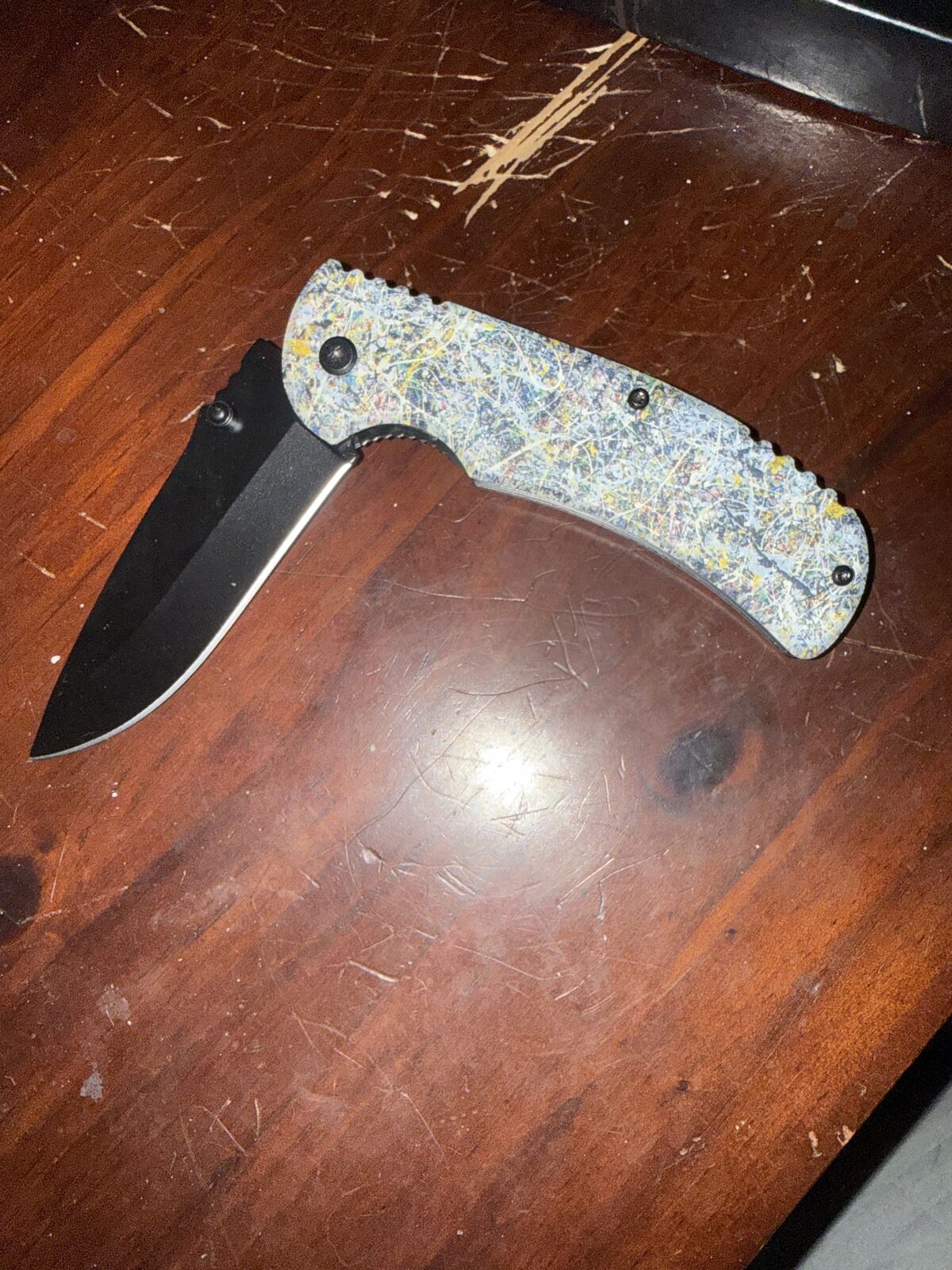 Folding Pocket Knife – Black Blade – Unique Handle