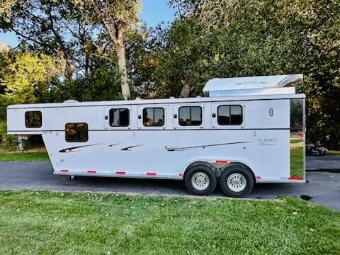 Classic Aluminum 4 Horse Trailer