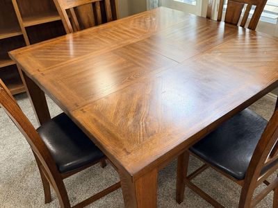 Wooden Counter-Height Dining Table Set with 4 Padded Chairs