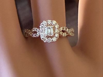 GIA AUTHENTICATED 14k ROSE GOLD 3/4 ct DIAMOND ENGAGEMENT RING! EMERALD CUT CENTER!