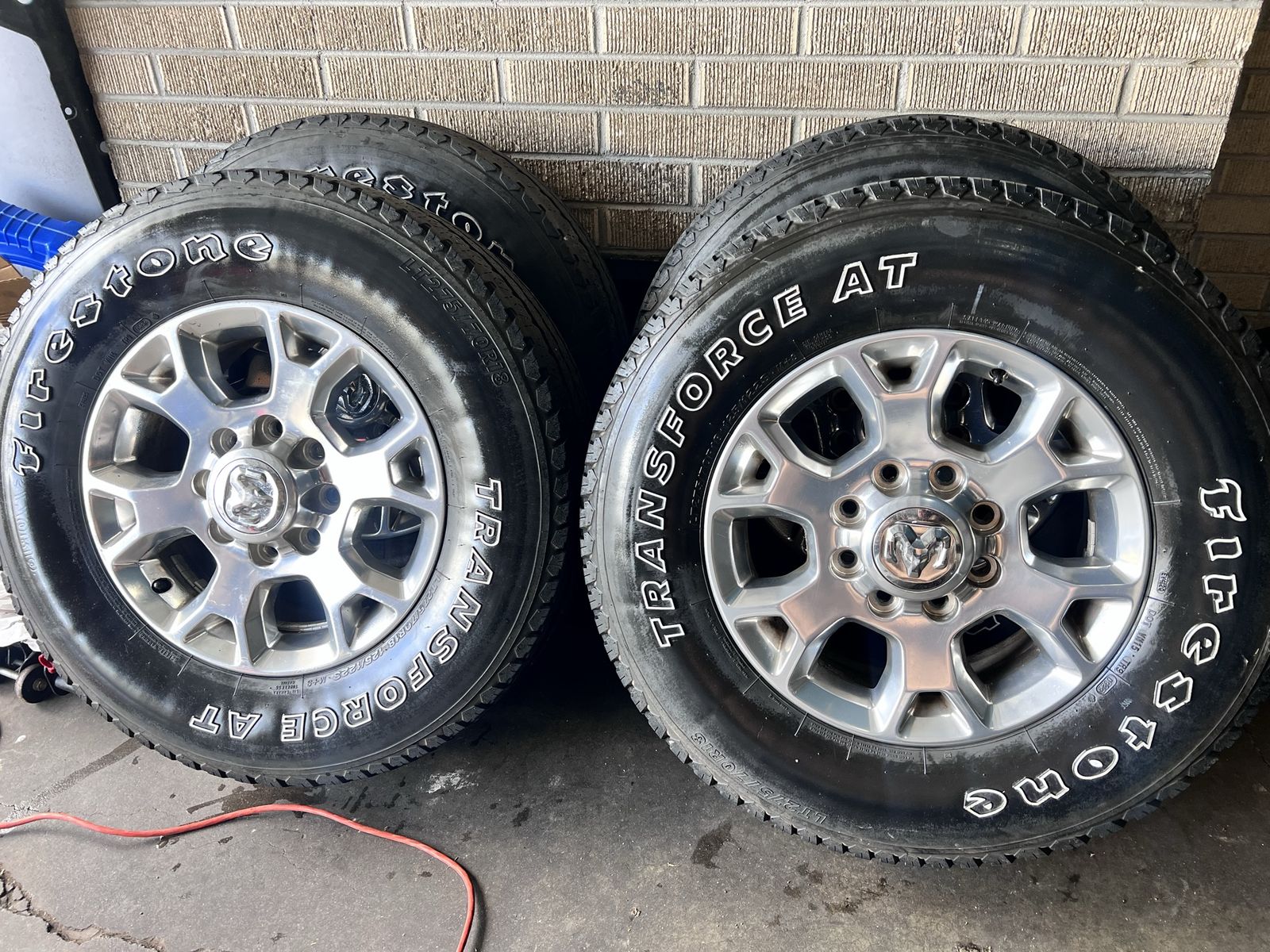 2024 Dodge Ram 2500 Wheels and Tires 8x6.5