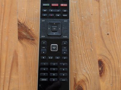 Vizio QWERTY TV remote