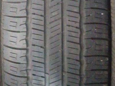 * Single 225/60R17 Tire *