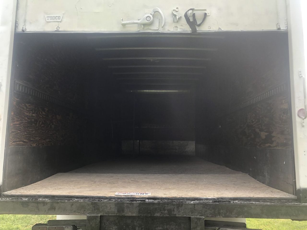 Main image 9