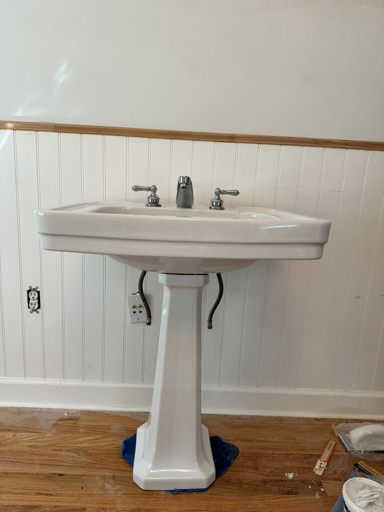 Valadares Neoclassica pedestal sink
