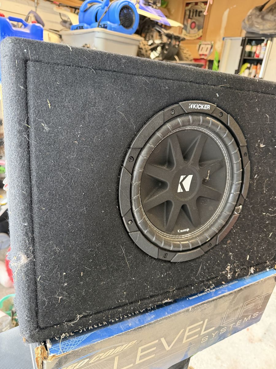 Kicker Comp Series 10" Subwoofer in Ported Enclosure - Car Audio Sub, Black