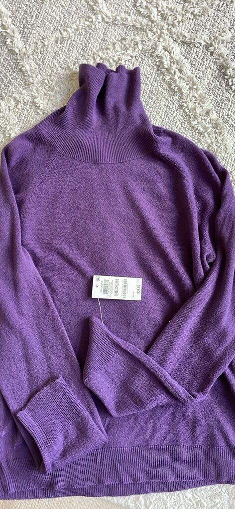 Karen Scott Medium Purple Turtleneck New!