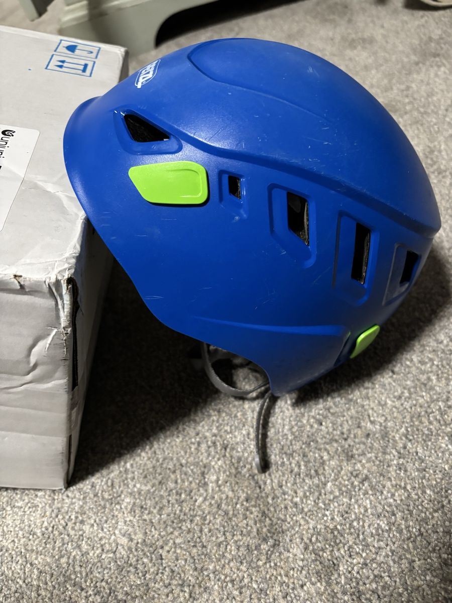 Petzl climbing helmet size small