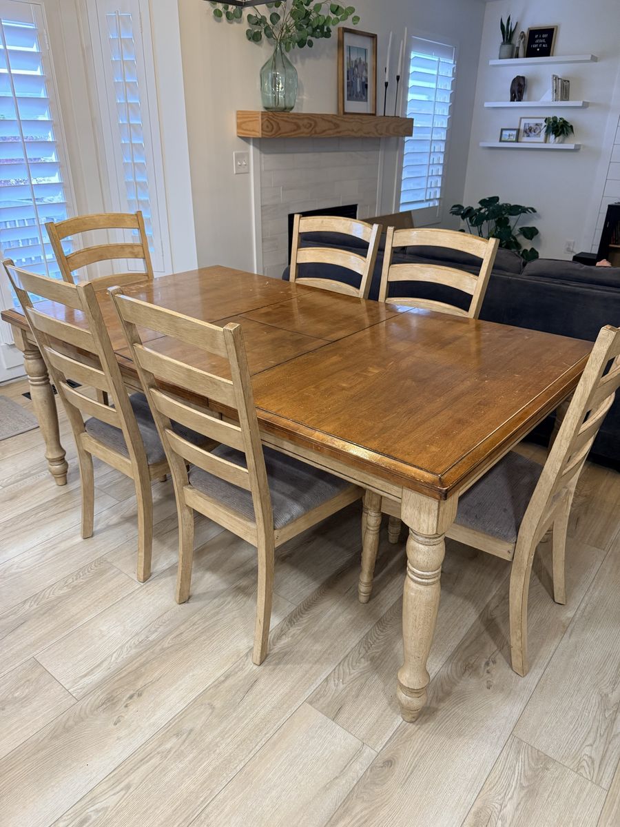 Wooden Dining Table and 6 Chairs