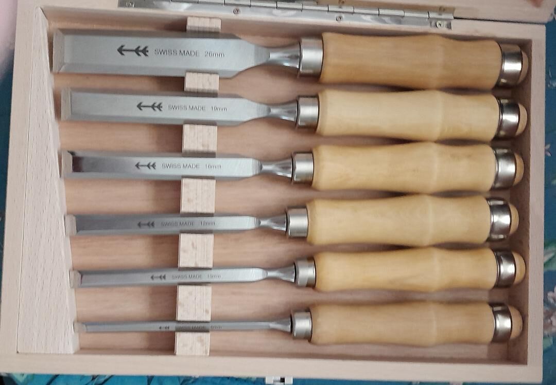 Pfeil Bench Chisel Set in Beechwood Box