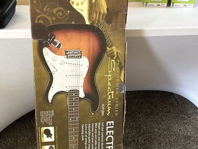 Spectrum Performer Series Full Size Sunburst Electric Guitar Pack with Mini Amp