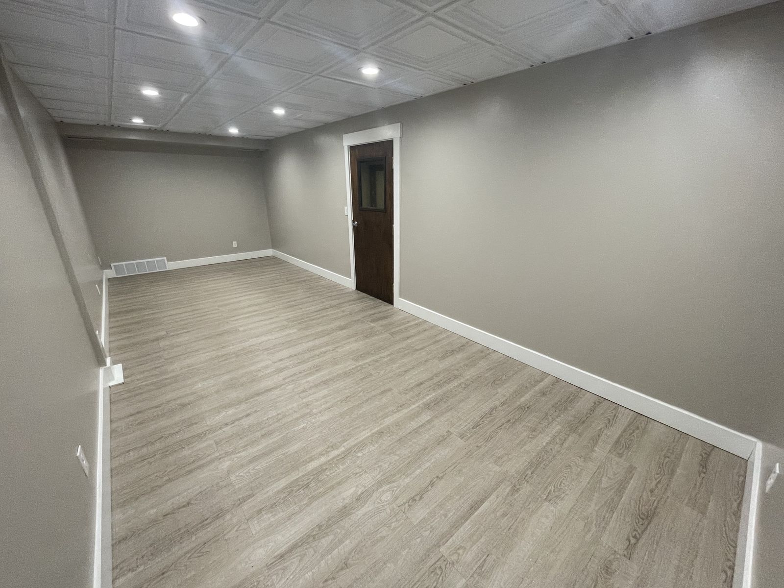 250 Sq. Ft. Professional Private Office - Suite 116