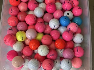 30 - Ladies assorted Golf Balls - Callaway, Srixon, Top Flite - Mixed Colors