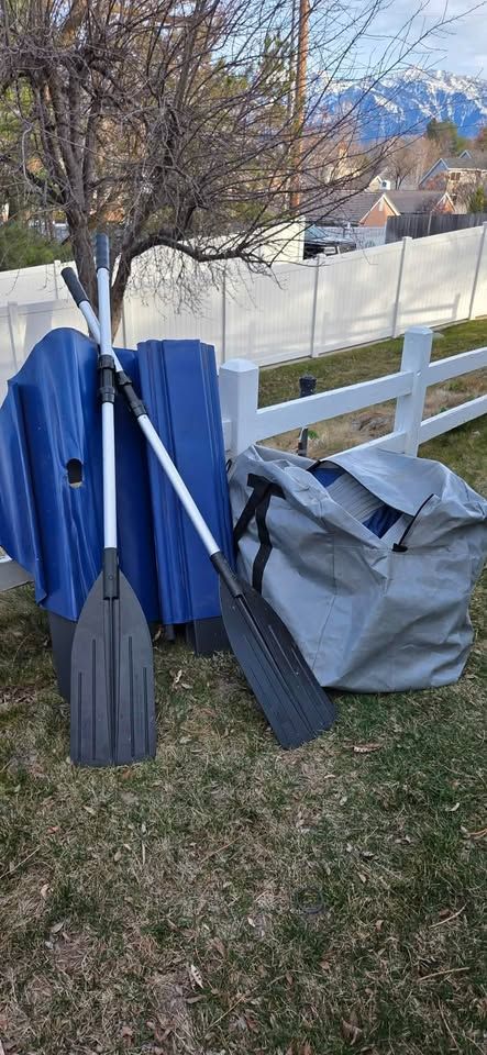 Intex Mariner 3-Person Inflatable Raft