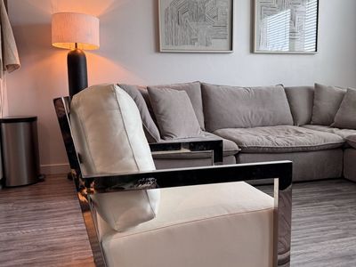 Z Gallerie Chrome & White Leather Accent Chair