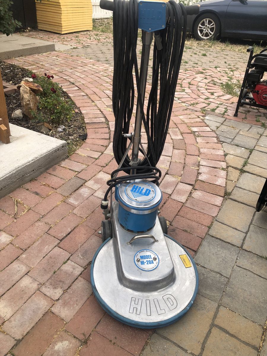 Commercial floor cleaner