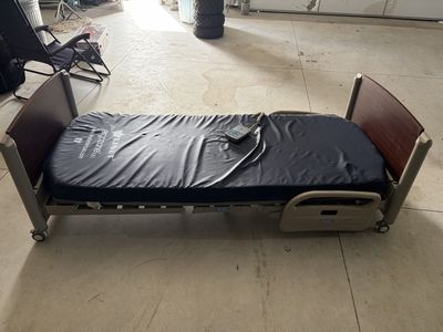 Hill-Rom P3930 Adjustable Hospital Bed