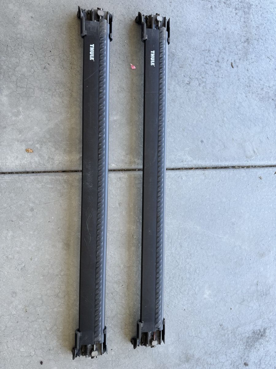 Thule Crossbars