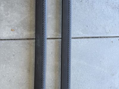 Thule Crossbars