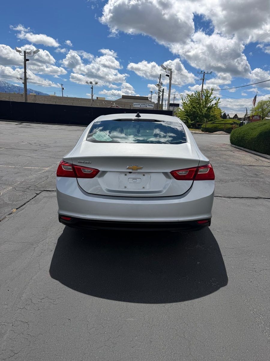2017 Chevrolet Malibu LS