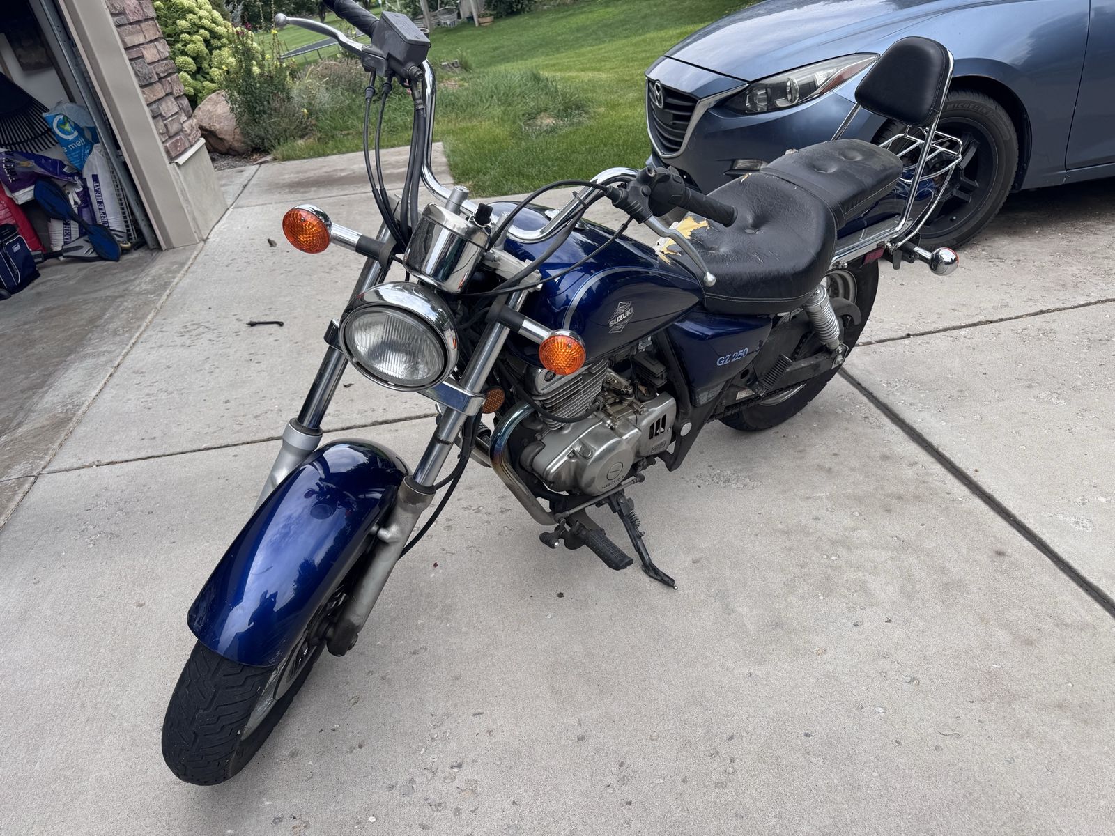 2003 Suzuki GZ250