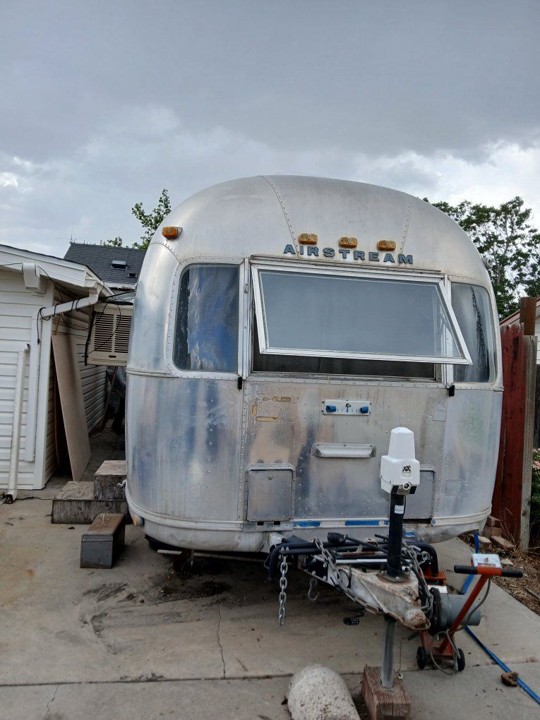 1978 31' Vintage Sovereign Airstream Travel Trailer - Wood Cabinet Interior
