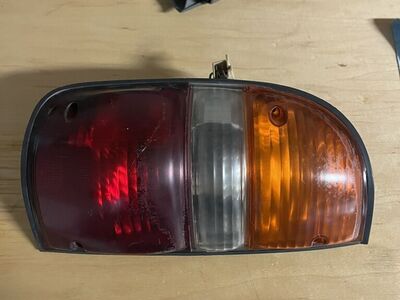 01-04 Tacoma Rear Driver Light