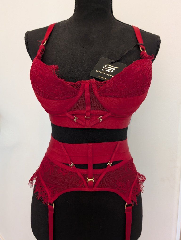 Honey Birdette Belinda Red Lace Lingerie Set Bra and Suspender Belt 
