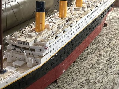 10294 LEGO TITANIC