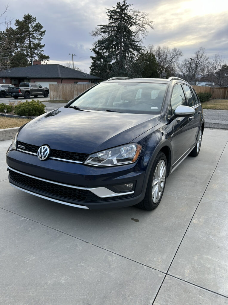 2017 Volkswagen Golf Alltrack SE