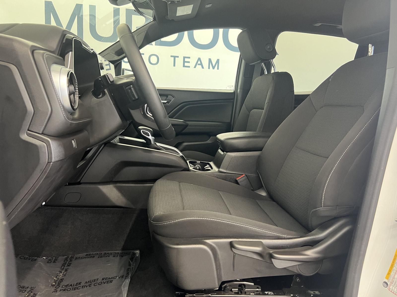 Main image 14